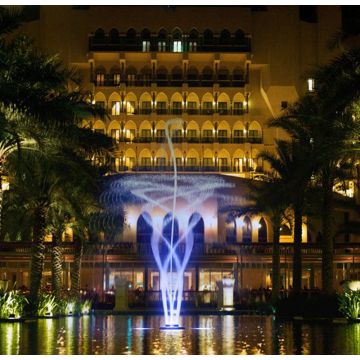 Floating fountain Dancing